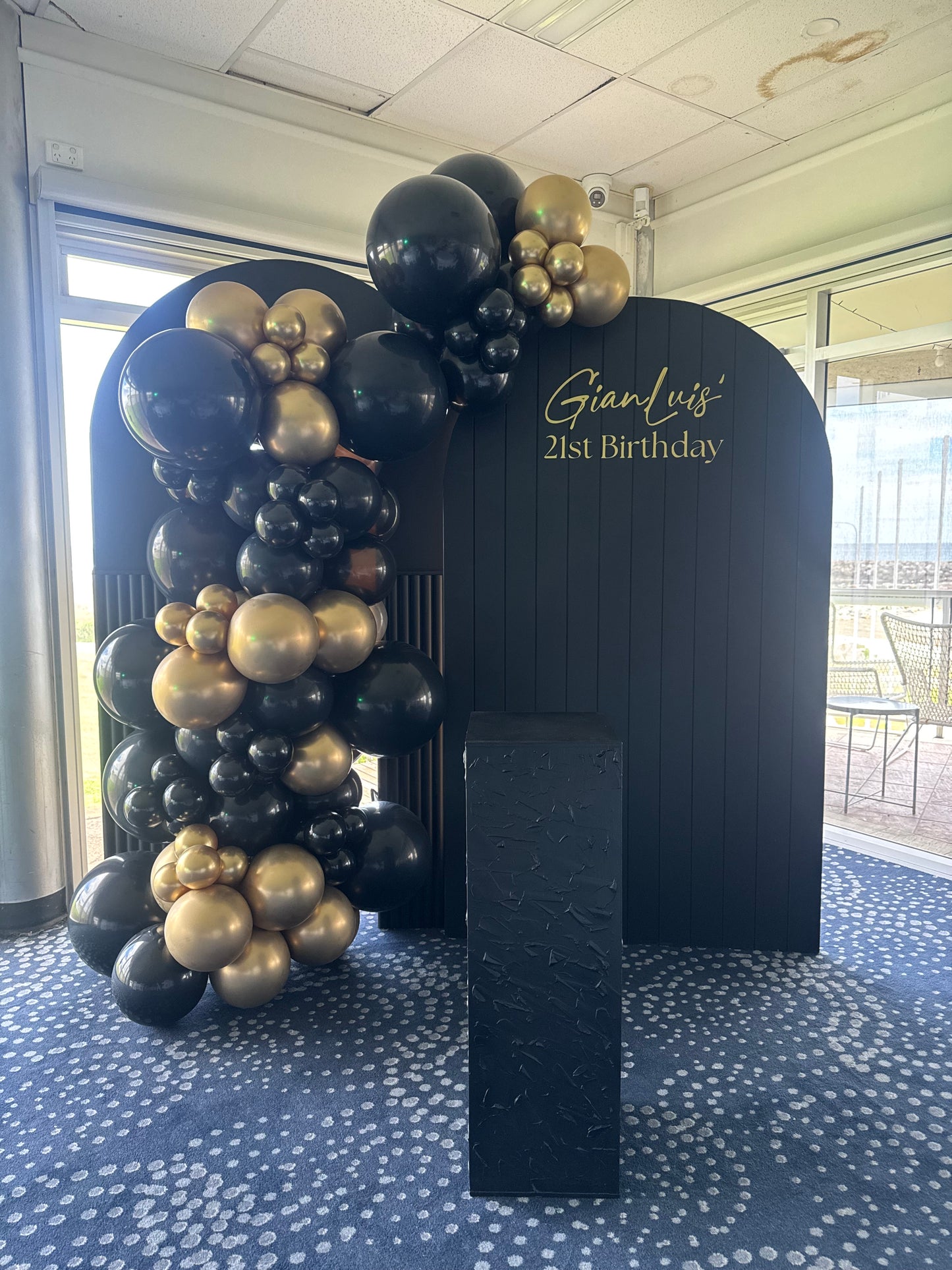Black Panel Arch Backdrop Set