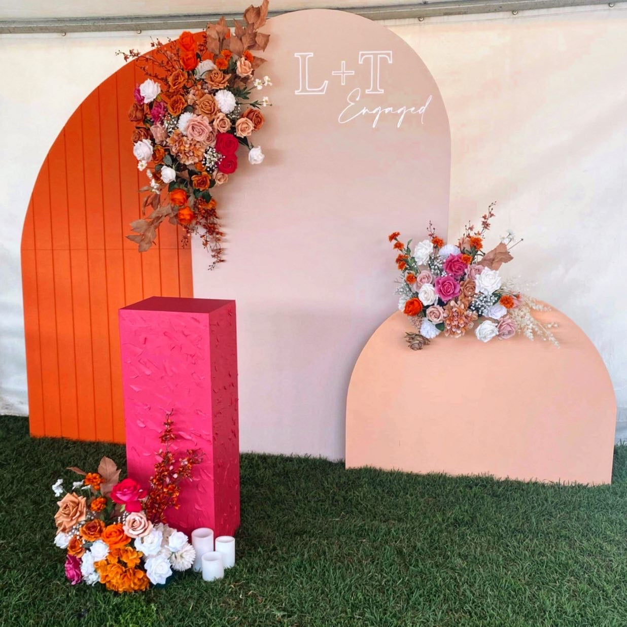 Tangerine Arch Backdrop Set