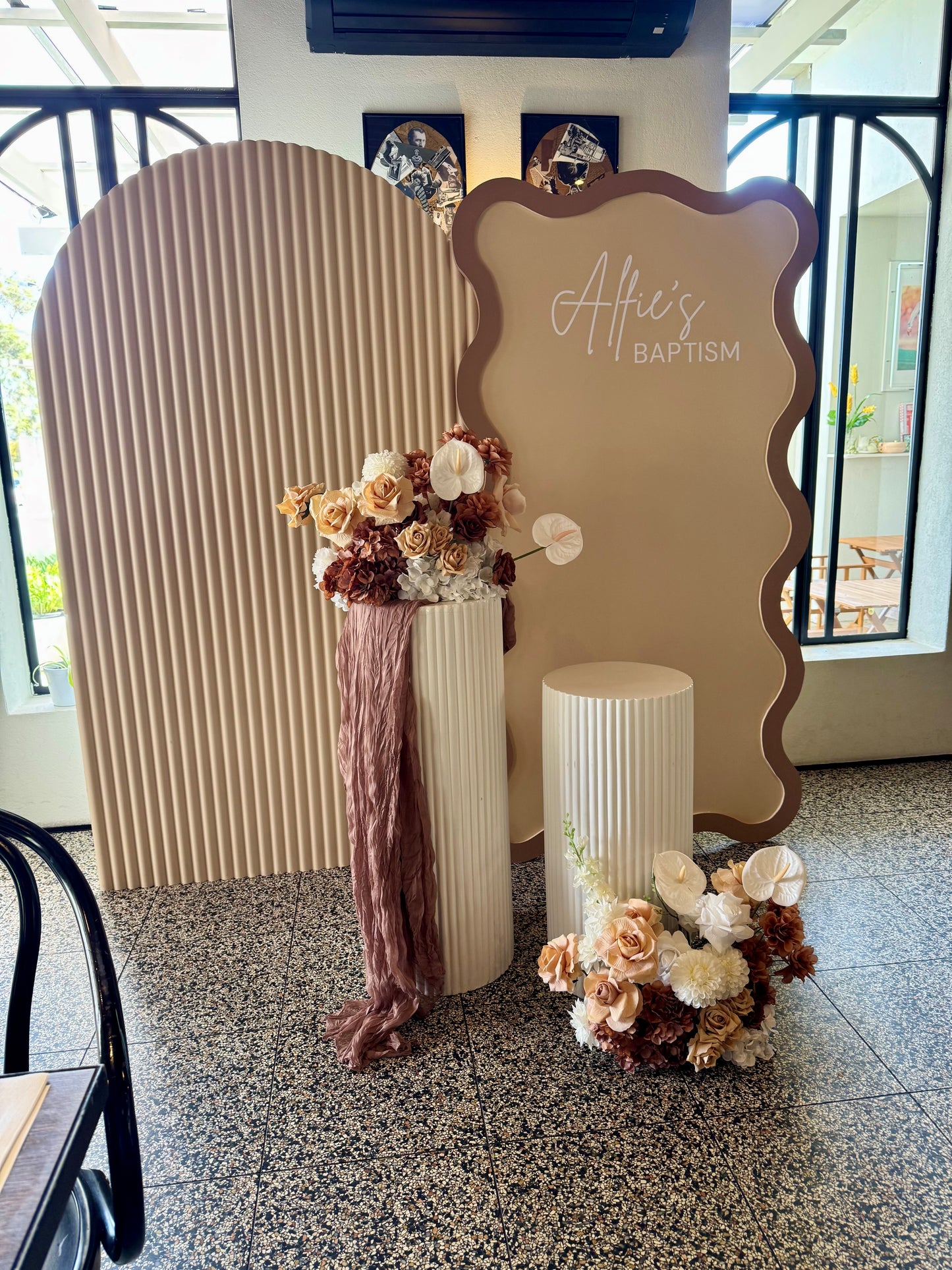 Wavy Backdrop - Beige, Pink and Lilac